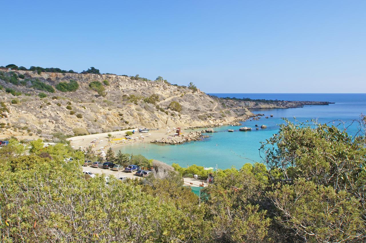 Amber - Coralli Beachfront Apartment Protaras Exteriör bild